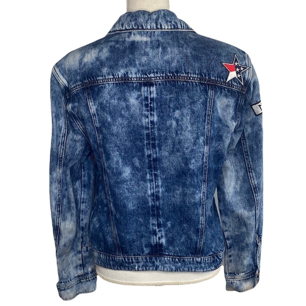 William Rast Founded by Justin Timberlake and Trace Ayala Denim Patches Jacket - Picture 2 of 12